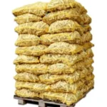 Anzündholz im Netz | 5 kg Sack | 50er Palette